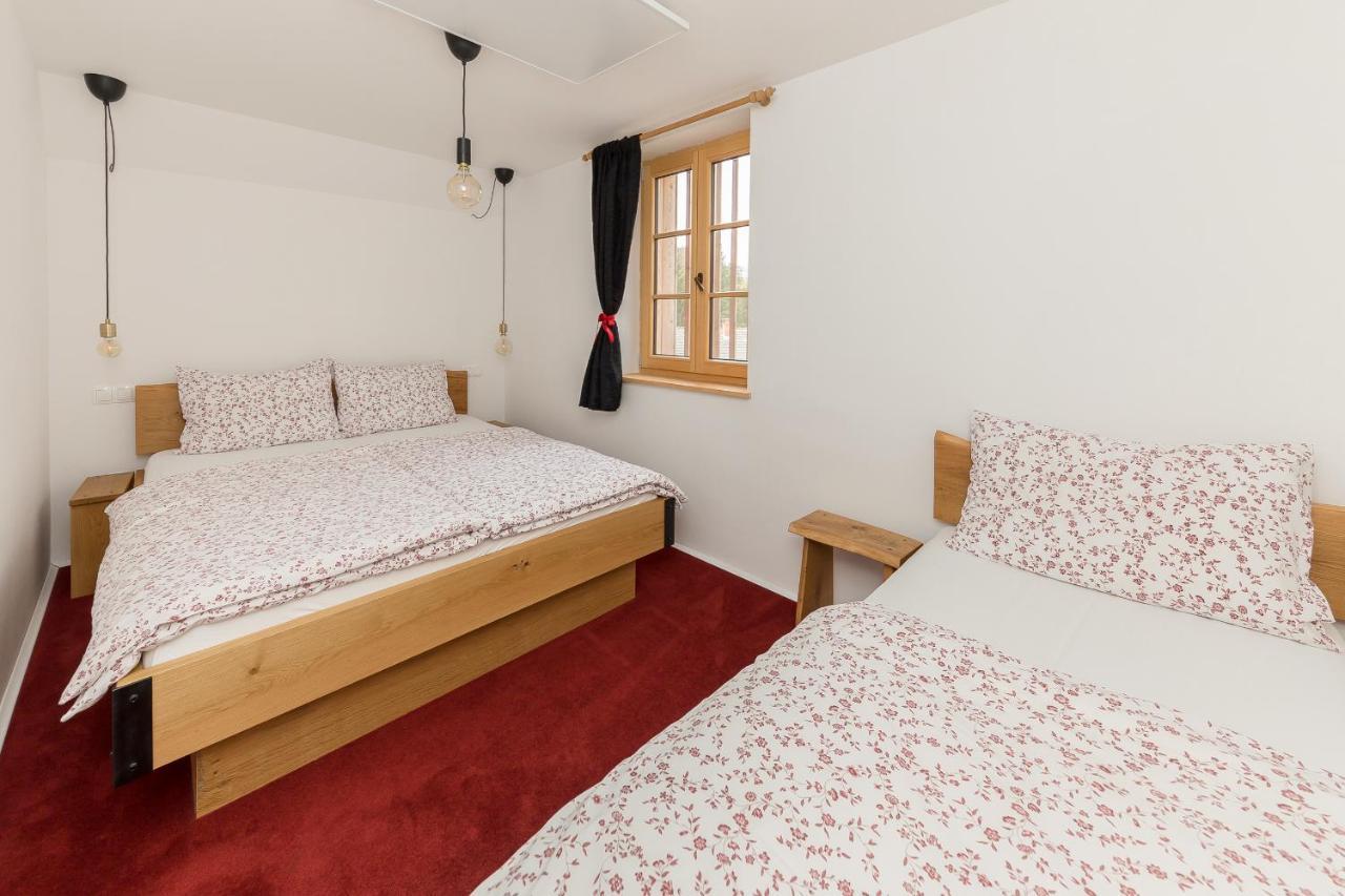 Hisa Na Soncu / Sun House Apartamento Zgornje Gorje Exterior foto
